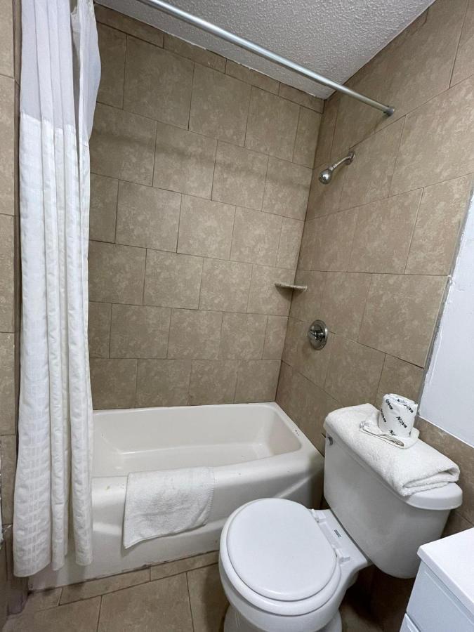 Budget Inn Decatur Priceville ภายนอก รูปภาพ