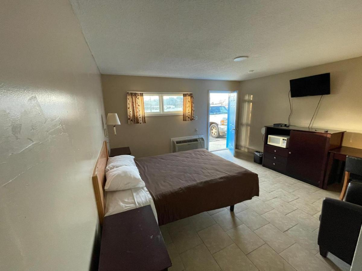 Budget Inn Decatur Priceville ภายนอก รูปภาพ