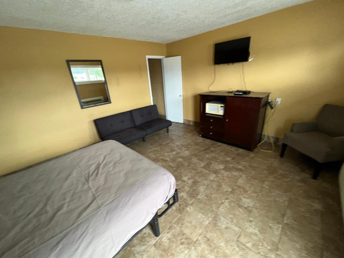 Budget Inn Decatur Priceville ภายนอก รูปภาพ